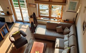 Parkview Apartment In Zagreb'S Favorite Neighborhood
